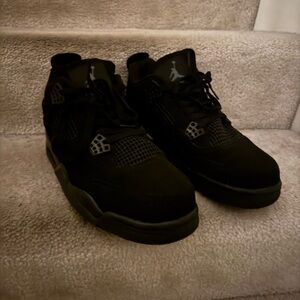 Jordan Men's Black and Gray Sneakers